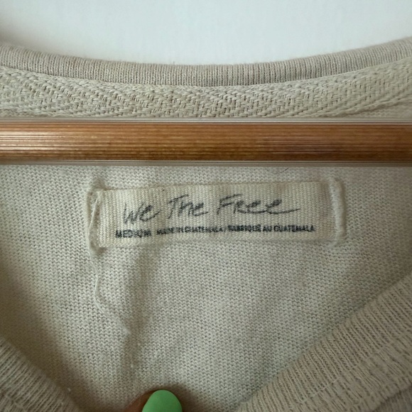 Care FP state flower tee - Picture 3 of 4